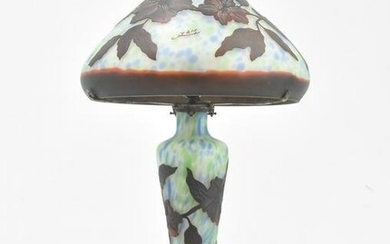 CONTEMPORARY GALLE CAMEO ART GLASS LAMP