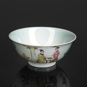Chinese famille rose porcelain bowl