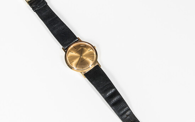 Juvenia 18K Gold Wristwatch