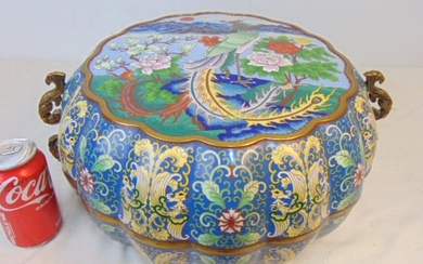 Large cloisonne box with lid, decorated with exotic birds, flowers, with handles, diameter is 15"