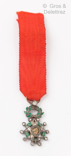 Légion d’honneur miniature en or jaune et... - Lot 12 - Gros & Delettrez