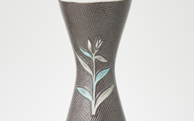 MARI SIMMULSON. A vase, Upsala Ekeby, 20th century.