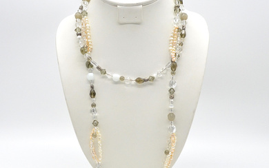 MURANO GLASS NECKLACE WITH REAL PEARLS AND ROCK CRYSTAL, VINTAGE, CA. 130 CM.
