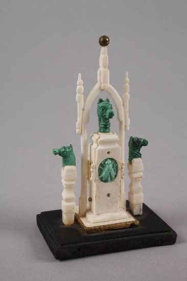 Miniature altar