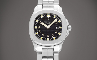 Patek Philippe Aquanaut, Reference 4960 | A stainless steel wristwatch with date and bracelet, Circa 2001 | 百達翡麗 | Aquanaut 型號4960 | 精鋼鏈帶腕錶，備日期顯示，約2001年製