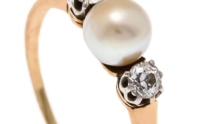Pearl old cut diamond ring RG / WG 585/000 with a 5 mm pearl and 2 old cut diamonds, total 0.20 ct W / SI, RG 51, 1.7 g