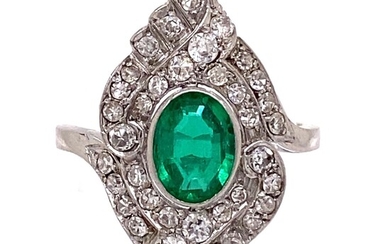 Platinum Colombian Emerald Diamond Ring