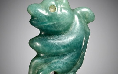 Pre-Columbian style jade effigy pendant