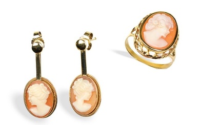 Set: Pair of earrings and ring with shell cameo