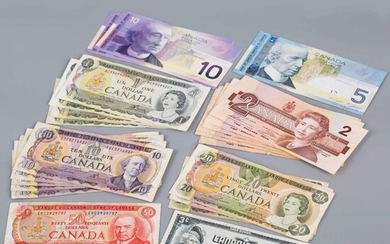 加元纸币一组 Set of Canadian Dollar Banknotes
