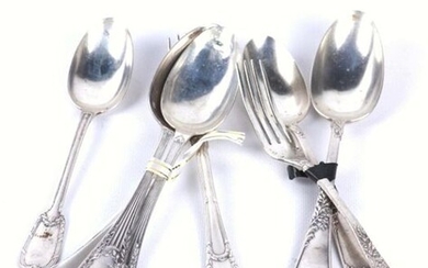 Silver cutlery meeting, comprising