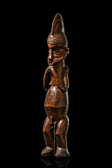 Standing male figure - D. R. Congo, Hungana (Hungaan)