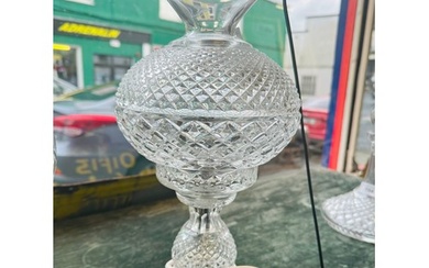 Superb Waterford Crystal Inishmore 14'' table lamp