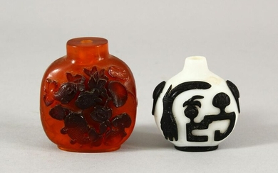 TWO CHINESE SNUFF BOTTLES - one with a white ground