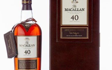 The Macallan 40 Years Old Duty Free Exclusive 2005 bottling 43.0 abv NV (1 BT70)