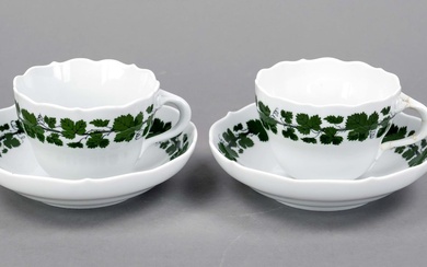 Two coffee cups with saucer, Meis