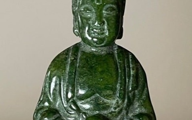 VTG Hand Carved Green Jade Netsuke Size Seated Buddha