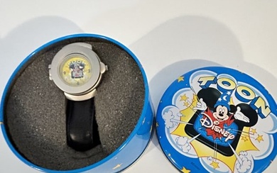 Vintage Disney Limited Release Mickey Mouse Sorcerer 3D Pop Up Toon Watch NEW