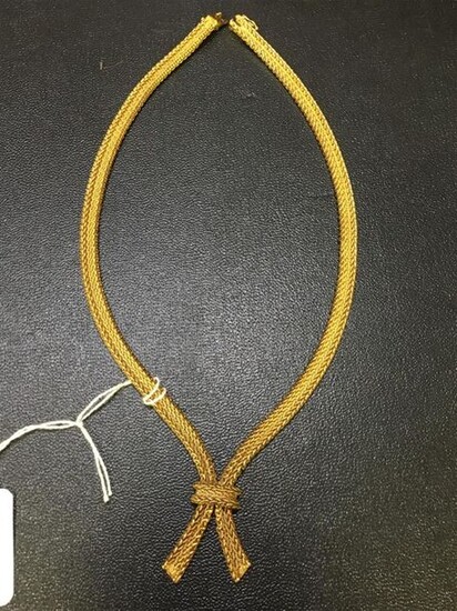 Yellow gold necklace with two branches of twisted knotted motifs Gross weight: 59.70 grams