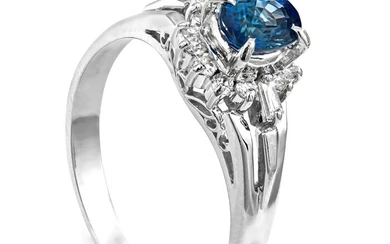 0.91 tcw Sapphire Ring Platinum - Ring - 0.73 ct Sapphire - 0.18 ct Diamonds - No Reserve Price
