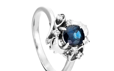 0.92 tcw Sapphire Ring Platinum - Ring - 0.82 ct Sapphire - 0.10 ct Diamonds - No Reserve Price