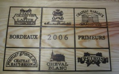 6 bouteilles CAISSE BORDEAUX PRIMEUR 2006 1 bt : PETRUS 2006 Pomerol