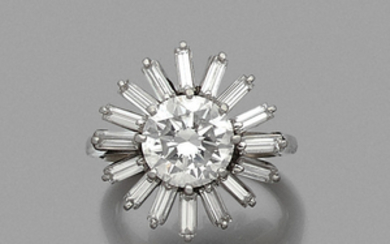 MELLERIO CIRCA 1950 DIAMOND RING A diamond and platinum ring...