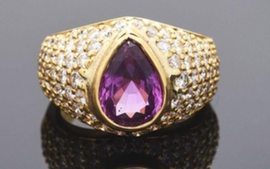 18K Gold Nat. Pink Burmese Sapphire & Diamond Ring.