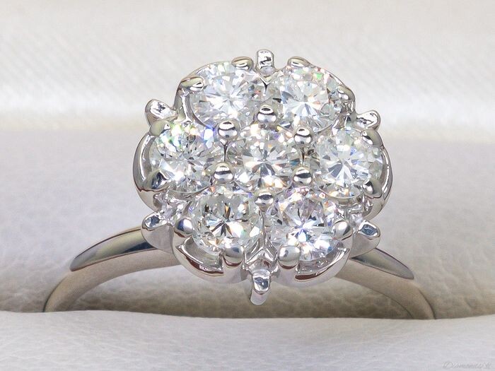 14 kt. Gold - 1.22Ct - flower diamond ring - No reserve - DiamondsNL