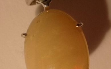 18 kt. White gold - Pendant - 7.92 ct Opal