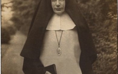 August Sander Herdorf 1876 – 1964 Cologne Sister Aquina-Maria. Municipal orphanage, Cologne-Sülz.