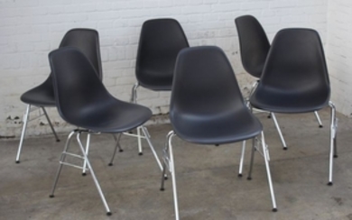 Charles & Ray Eames - Vitra - Chair (6) - DSS