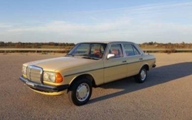 Mercedes-Benz - 200 benzineW123 - 1981