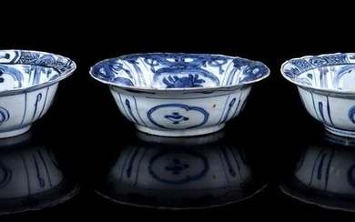 3 porcelain hoods, China 18th century