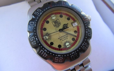 TAG Heuer - Tag Heuer Professional 200 meters Diver Lady - Ref. WA1211 - Women - 1980-1989