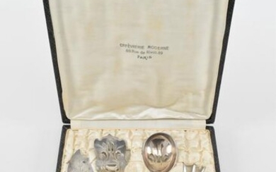 4 piece Continental silver cased serving set.