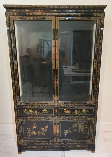 A CHINOISERIE BLACK LAQUERED DISPLAY CABINET