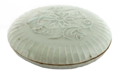 A Chinese qingbai box and cover