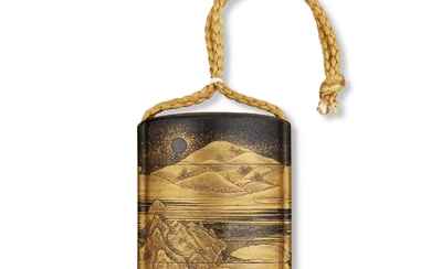 A FOUR-CASE LACQUER INRO WITH DESIGN OF CASTLE UNDER THE MOON EDO PERIOD (19TH CENTURY), SIGNED HOKKYO KOMIN WITH CURSIVE MONOGRAM (KAO) (NAKAYAMA KOMIN; 1808-1870)