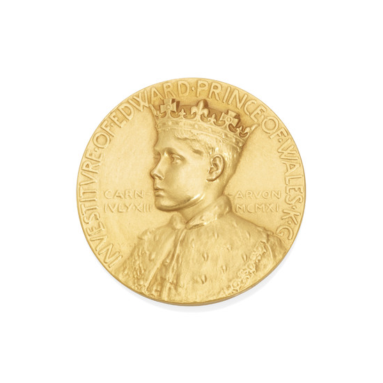 A GEORGE V GOLD EDWARD ALBERT, PRINCE OF WALES INVESTITURE MEDALLION, THE ROYAL MINT, 1911