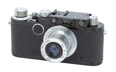 A Leica IIf Rangefinder Camera