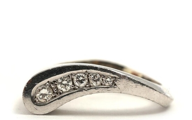 NOT SOLD. A. Michelsen: Diamond ring set with five brilliant-cut diamonds totalling app. 0.16 ct. Size 51. – Bruun Rasmussen Auctioneers of Fine Art