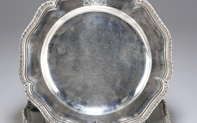A SET OF SIX VICTORIAN SILVER DINNER PLATES