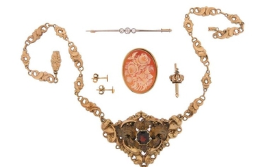 A collection of jewellery items, including a diamond-set bar brooch,...