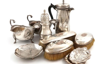 A mixed lot of silver items, various dates...