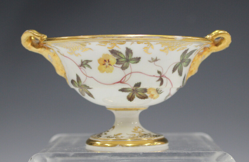 A small English porcelain two-handled footed bowl, probably Spode, early 19th century, of circular s