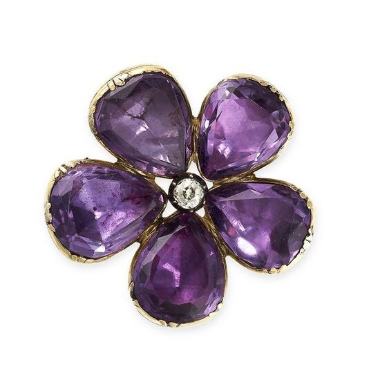 AN ANTIQUE AMETHYST AND DIAMOND BROOCH in yellow gold