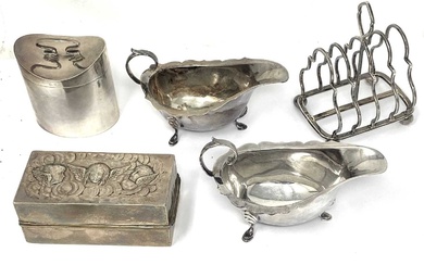 ASSORTED ENGLISH SILVER, 20TH CENTURY