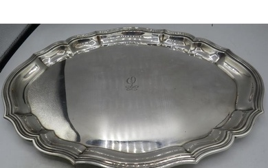An 800 marked oval silver tray with pie crust edge, approx 1...