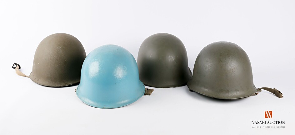 Armée française : casques lourds modèle 51,... - Lot 213 - Vasari Auction
